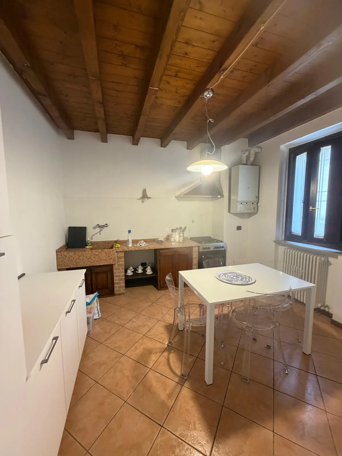 Appartamento in Via Grioli, Mantova